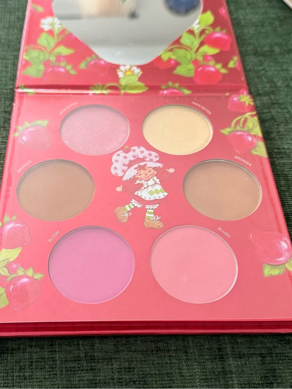 Strawberry Shortcake Complexion Palette Blush Bronzer Highlighter New